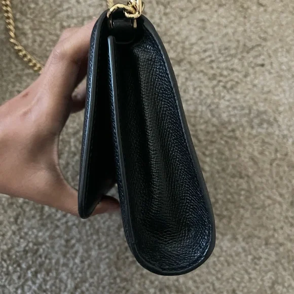 Salvatore Ferragamo Wallet on Chain - Picture 3 of 9